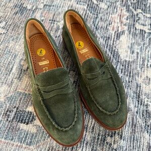 SAMUEL HUBBARD Green Suede Loafers Sz 7 NEW